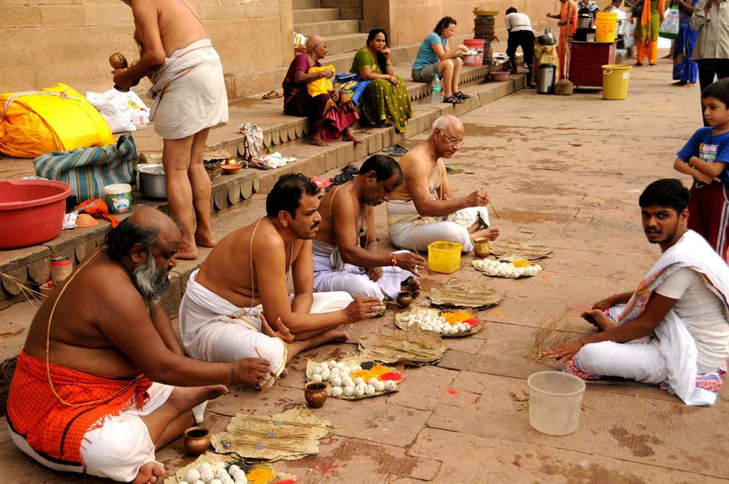 Pind Daan Complete Tour Package Varanasi - Prayagraj - Boodhgaya
