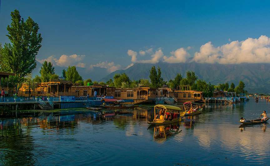 Romantic Escape to Kashmir Tour Package